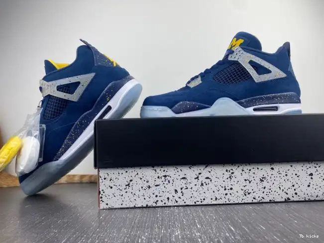Reps TBK Retro Air 4 Michigan Jordan AJ4-1036660 (PE) 0510